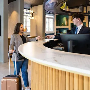 Hotel Novotel Off Grand Place, Brussels
